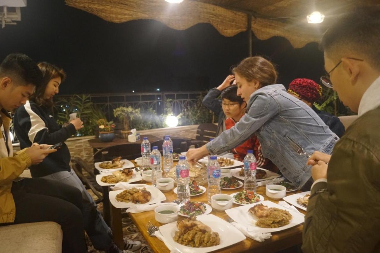 Draz Pyramids View Bed & Breakfast Kafret el-Gabal Esterno foto