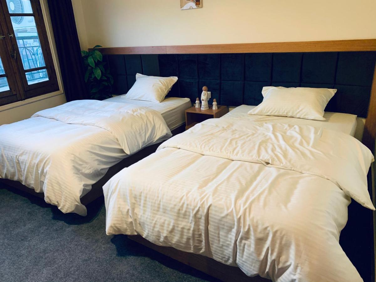 Draz Pyramids View Bed & Breakfast Kafret el-Gabal Esterno foto